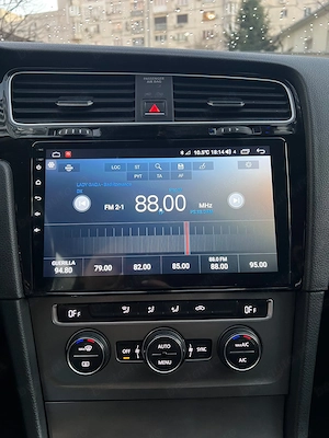 Volkswagen Golf 7 1.2 TSI BlueMotion Technology   An 2016, 132.684 km reali, Stare foarte buna - imagine 9