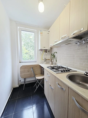 Apartament 3 camere Micro 19 CT bloc aproape de bulevard - imagine 5