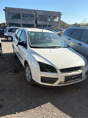 dezmembrez 2 Ford focus Mk2 1.6 tdci 2006  - imagine 2