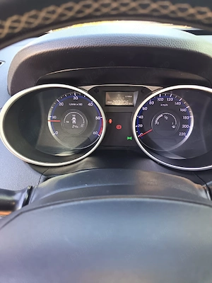 Vând Hyundai ix35 