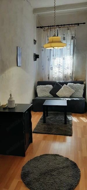 Casa situata in satul Ant - imagine 4