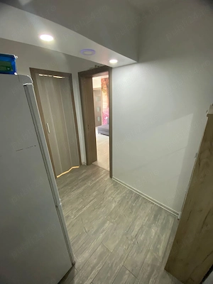 Apartament 2 camere zona Petrisor - imagine 4