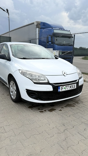 Renault megane 3  - imagine 2