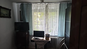 Vand apartament 3 camere