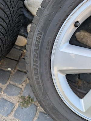 Jante pe R16 +anvelope 205/55/16 ,originale pentru Ford.  - imagine 3
