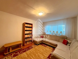 Apartament cu 3 camere de vanzare, zona Aradului, Timisoara