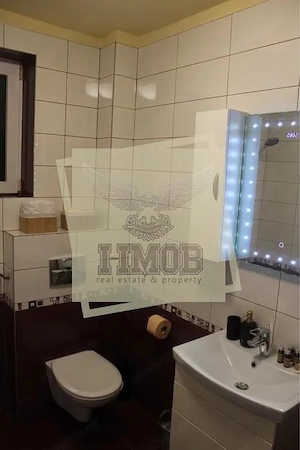 Apartament modern 2 camere balcon si parcare zona Centrala - imagine 5