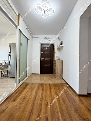 Apartament 3 camere, decomandat  Micro 20-77 mp - imagine 6