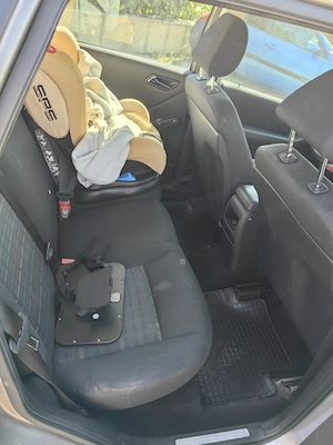 mercedes benz A180 - imagine 3