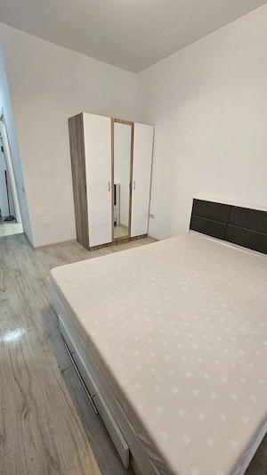 Închiriez garsonieră modernă   Militari Residence, Str. Weiner Palada nr. 2 - imagine 2