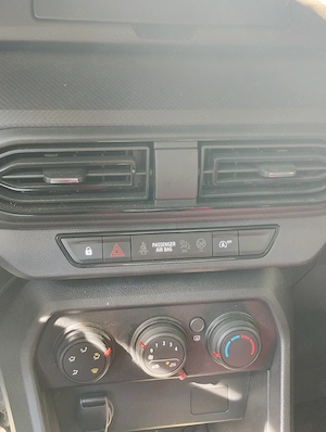 Vand autoturism Dacia Logan,  - imagine 4