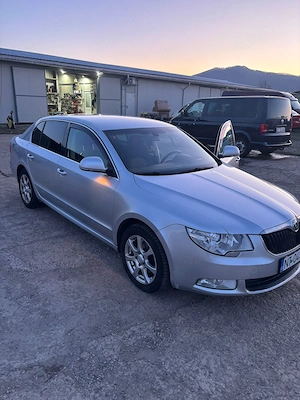 Skoda Superb Consum Mic, Foarte Spațioasă, Stare Excelentă!