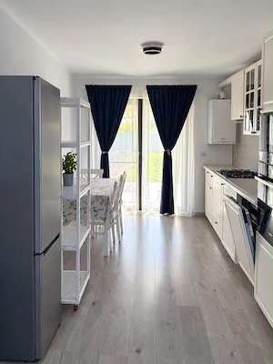Casa insiruita 3 camere | 92,5 mp utili | Curte amenajata | Mosnita Veche - imagine 3