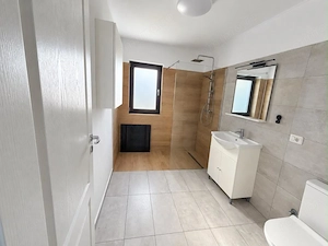 Casa insiruita 3 camere | 92,5 mp utili | Curte amenajata | Mosnita Veche - imagine 11