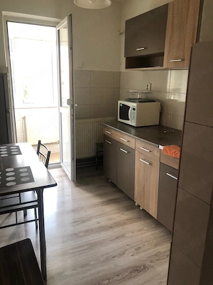 Închiriez apartament 2 camere Tg-Jiu - imagine 7