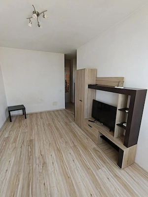 🔑 Vanzare garsonieră decomandată – Zona Sălăjan / Metrou Nicolae Grigorescu - imagine 3