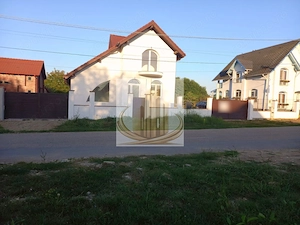 Casă 5 camere, 2 niveluri, intrări și utilități separate – Șag