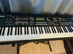Sintetizator Pian Yamaha MOX 8