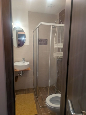 Închiriere 3 Camere, 90mp, Rahova - Sebastian, Centrală Proprie - imagine 12