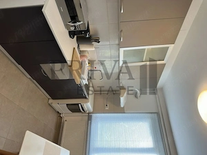 Apartament renovat 3 camere, centrala, Medicina - imagine 6