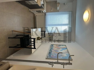 Apartament renovat 3 camere, centrala, Medicina - imagine 4