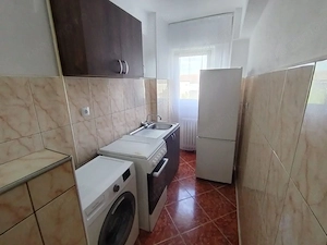 Apartament cu 1 camera et 4 din 8 bloc cu lift Soarelui - imagine 4