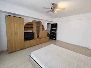 Apartament cu 1 camera et 4 din 8 bloc cu lift Soarelui - imagine 3