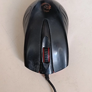 Mouse gaming JIZZ cu fir 1,40m.