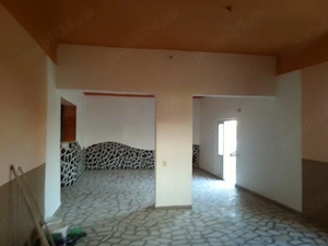 Spatiu comercial in centrul com. Uivar Timis de inchiriat - imagine 3