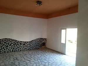 Spatiu comercial in centrul com. Uivar Timis de inchiriat - imagine 2