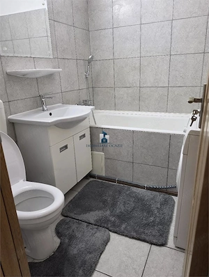 Inchiriere Apartament 3 Camere Decomandat Aparatorii Patrie - imagine 9