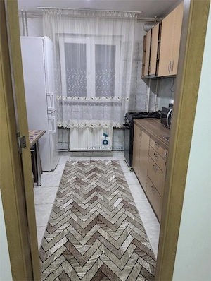 Inchiriere Apartament 3 Camere Decomandat Aparatorii Patrie