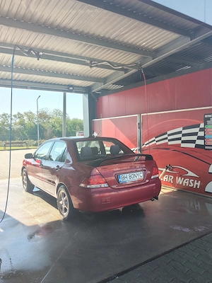 Vând Mitsubishi lancer din 2005 - imagine 2