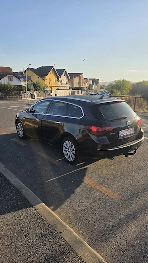 Opel Astra J - imagine 3