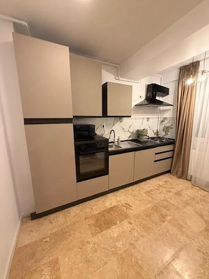 Summerland apartament 2 camere renovat loc parcare termen lung - imagine 11