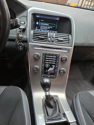 Volvo XC60, 2012, D3 D4, 172000 km  - imagine 5