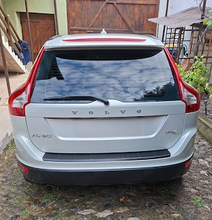 Volvo XC60, 2012, D3 D4, 172000 km  - imagine 4