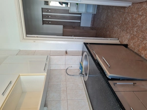 Inchiriez apartament 3 camere - Baba Novac - imagine 5