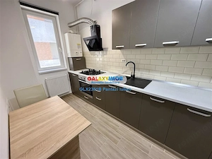 Vanzare 2 camere | Park Residence | Centrala Proprie | Decomandat - imagine 5