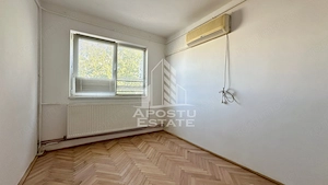 Apartament cu 3 camere si boxa, centrala proprie, Dacia - imagine 3