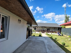 De Vânzare: Proprietate completă Casă 3 Camere + Garaj Mare + Teren 400 mp