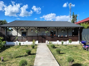 De Vânzare: Proprietate completă Casă 3 Camere + Garaj Mare + Teren 400 mp - imagine 2