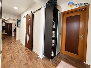 Apartament 4 camere 87,7 mp /2 bai/ Centru- Petrodava