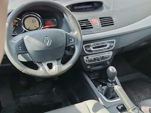 Renault Megan  - imagine 2