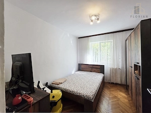 Apartament 3 camere în Circumvalațiunii etaj 1 - imagine 3