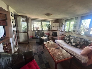 Casa , Pucioasa , 199 mp utili , 10200 mp Teren  - imagine 11