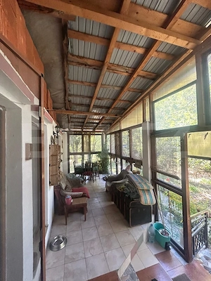 Casa , Pucioasa , 199 mp utili , 10200 mp Teren  - imagine 14