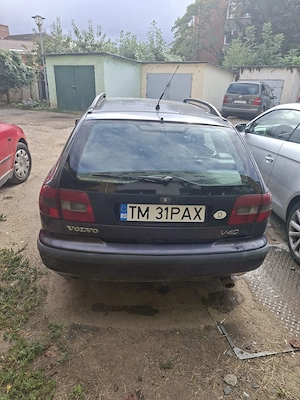 Vând Volvo V40 pentru dezmembrare - imagine 3