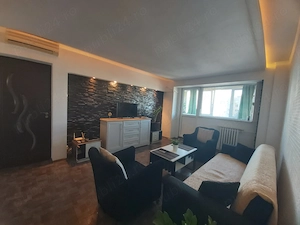 Dau spre închiriere apartament cu 3 camere în Pta. Iancului