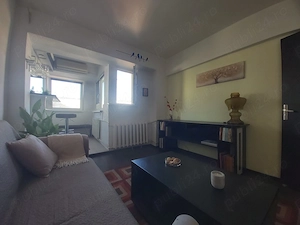 Dau spre închiriere apartament cu 3 camere în Pta. Iancului - imagine 3